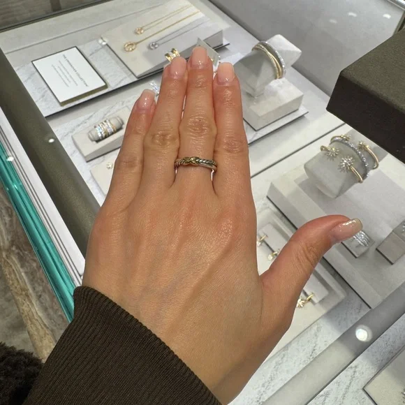 David yurman crossover ring Elegant Silver and Gold Women's Ring - Picture 6 of 7